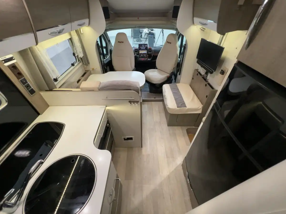 PILOTE 740 GJ - Ansicht 9